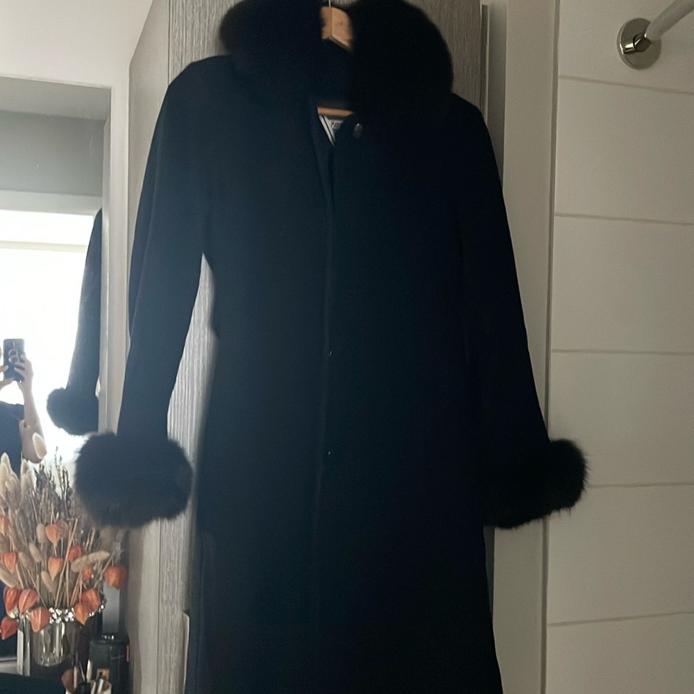 Long wool cashmere fox trim coat